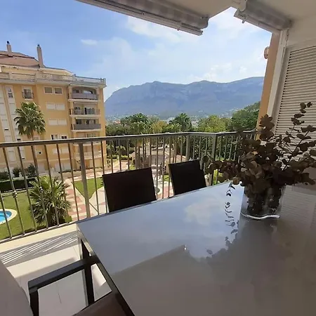 Con Piscina Y Vistas A La Montana * Denia