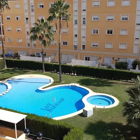Con Piscina Y Vistas A La Montana Apartment