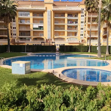 Con Piscina Y Vistas A La Montana Apartament