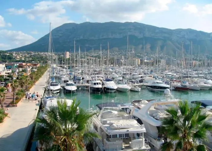 Con Piscina Y Vistas A La Montana Апартаменти Денія