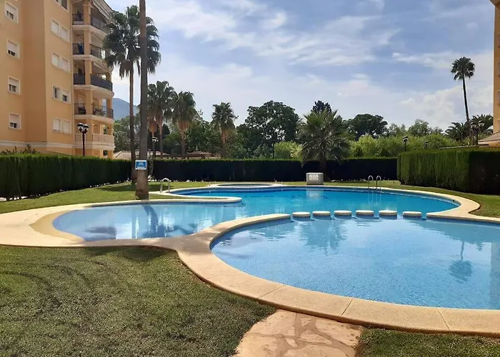 Con Piscina Y Vistas A La Montana *