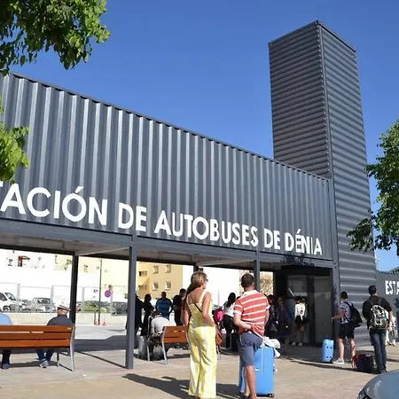 Con Piscina Y Vistas A La Montana 데니아